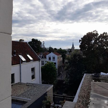 Historic Renovated Apartment With Balcony And Garden View Gouda Exteriör bild